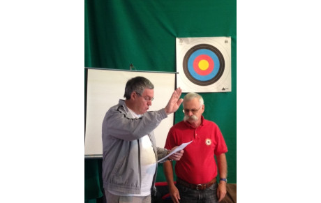 Il a reçu son paquetage !!!!!